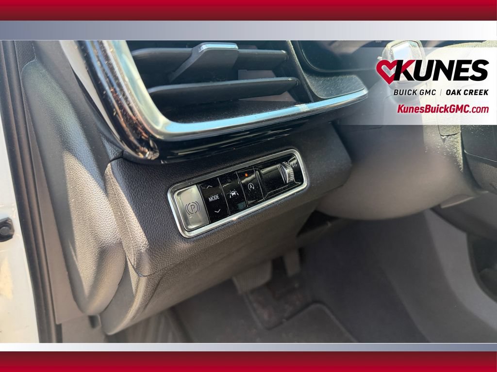 Used 2024 Buick Envision Preferred AWD/4WD image 19