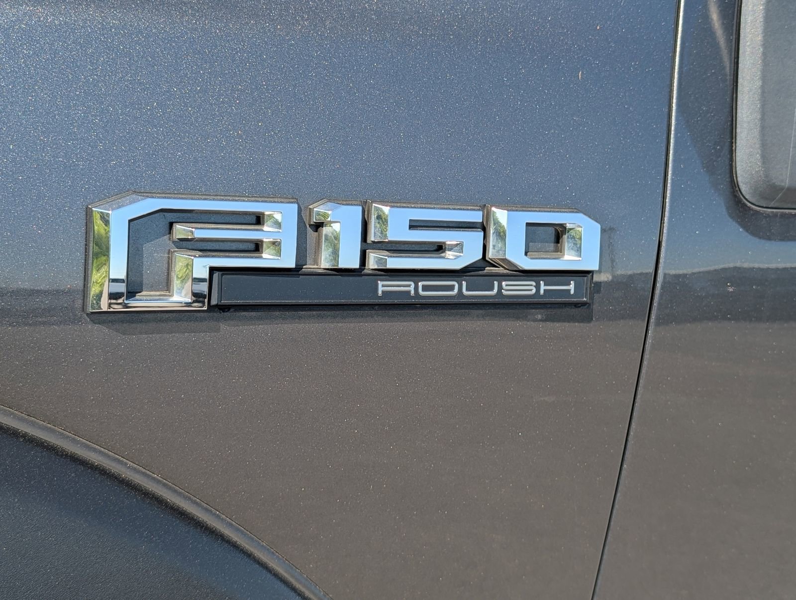 Used 2016 Ford F150 XLT w/ Equipment Group 302A Luxury AWD/4WD image 6