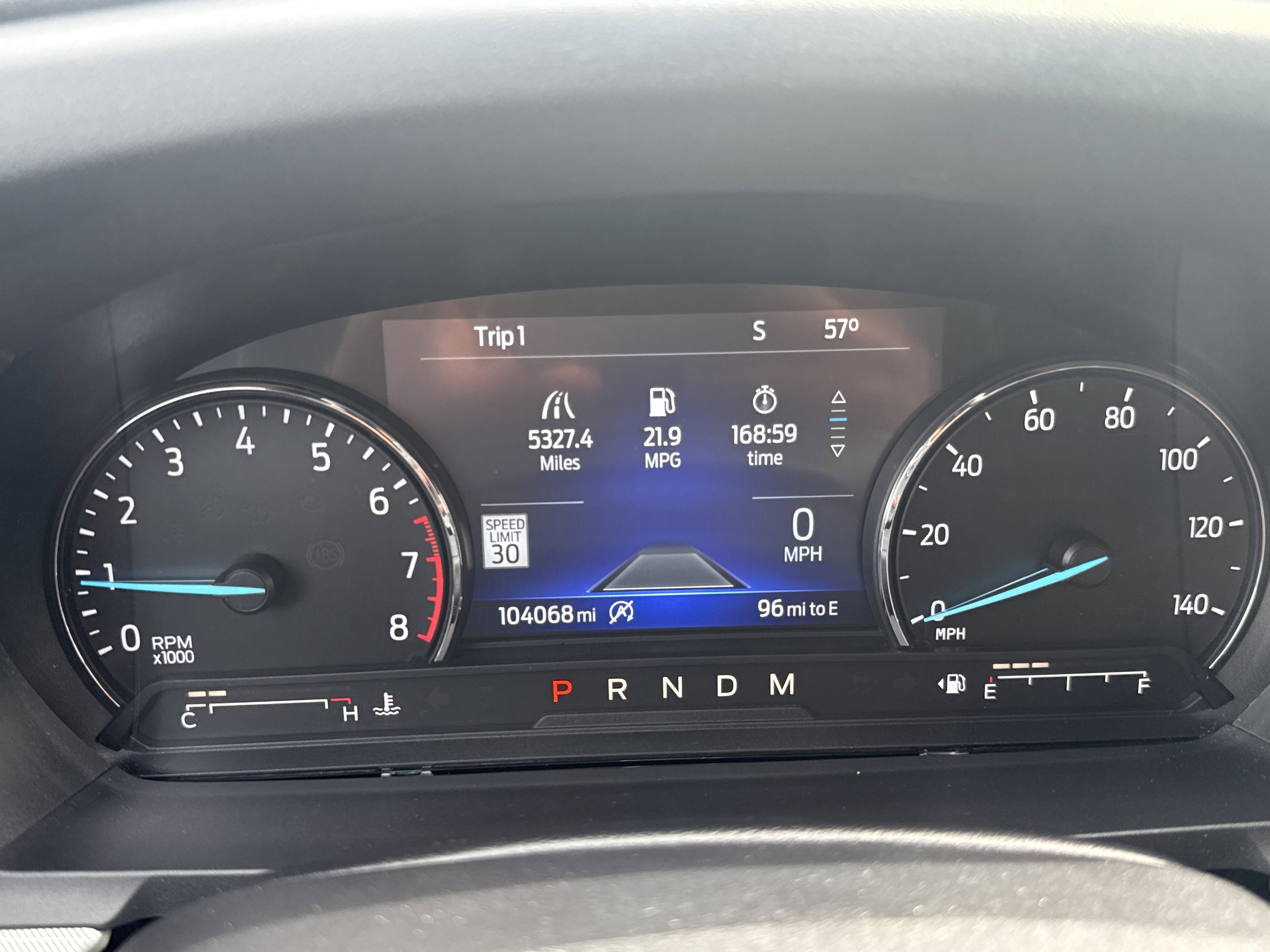 Used 2020 Ford Explorer XLT w/ Equipment Group 202A AWD/4WD image 18