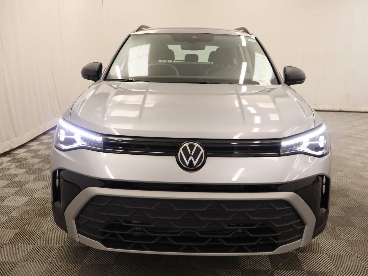 New 2026 Volkswagen Taos S FWD image 4