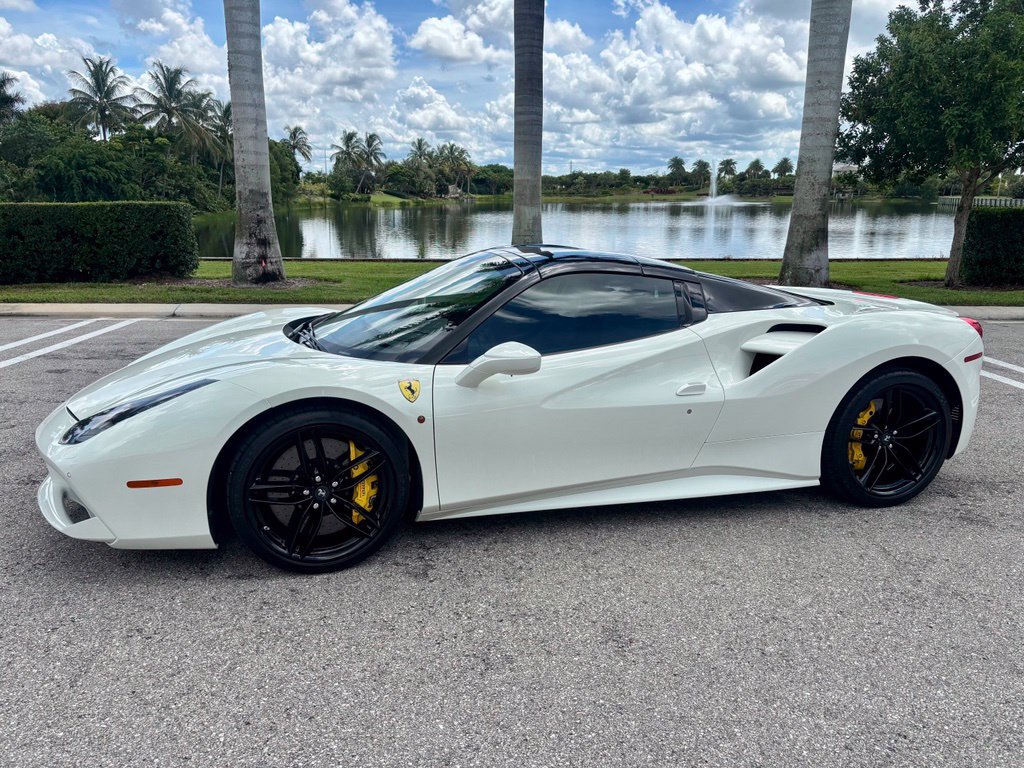 Used 2017 Ferrari 488 Spider RWD image 2
