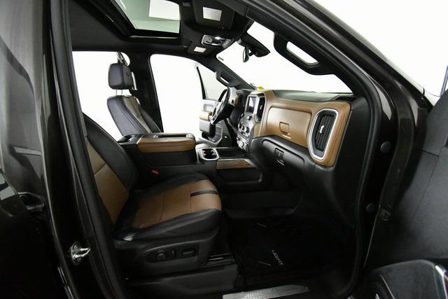 Used 2021 Chevrolet Silverado 2500 High Country w/ Safety Package II image 24