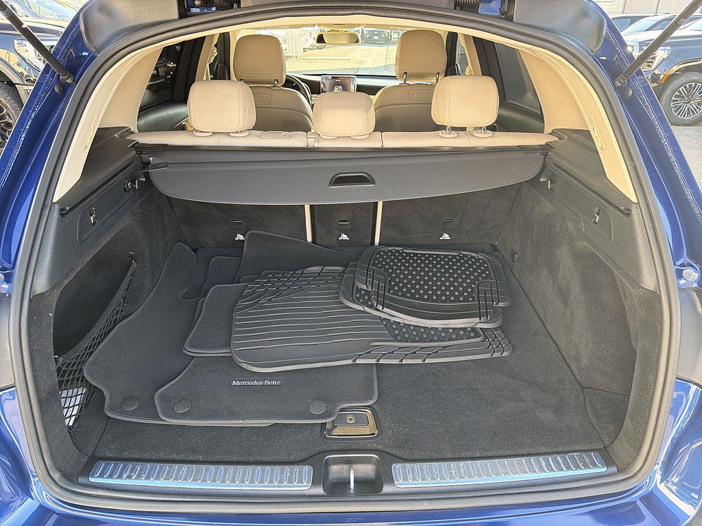Used 2018 Mercedes-Benz GLC 300 image 25