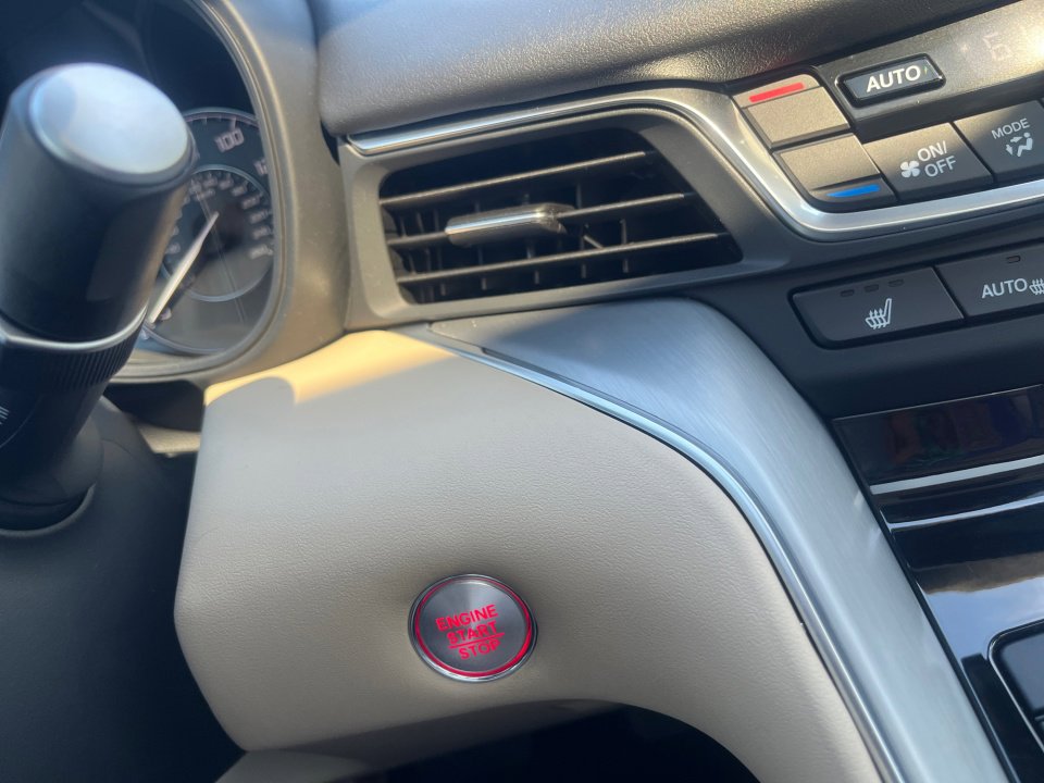 Certified 2023 Acura TLX w/ Technology Package image 20