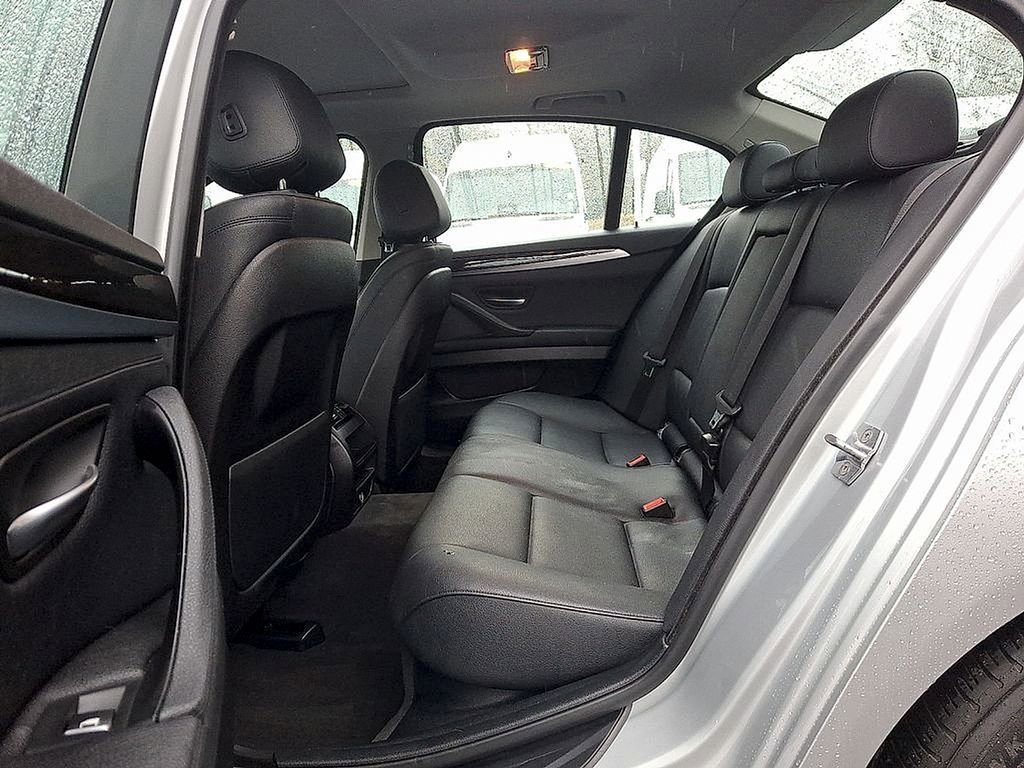 Used 2015 BMW 528i Sedan image 10
