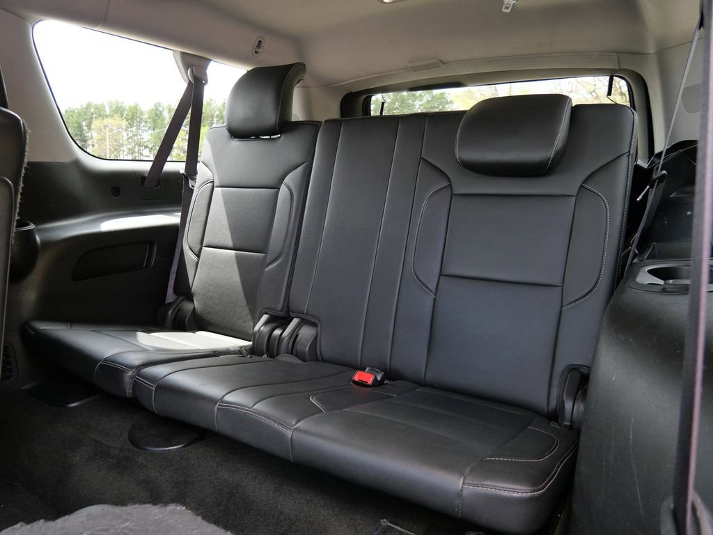 Used 2017 Chevrolet Suburban LT AWD/4WD image 12