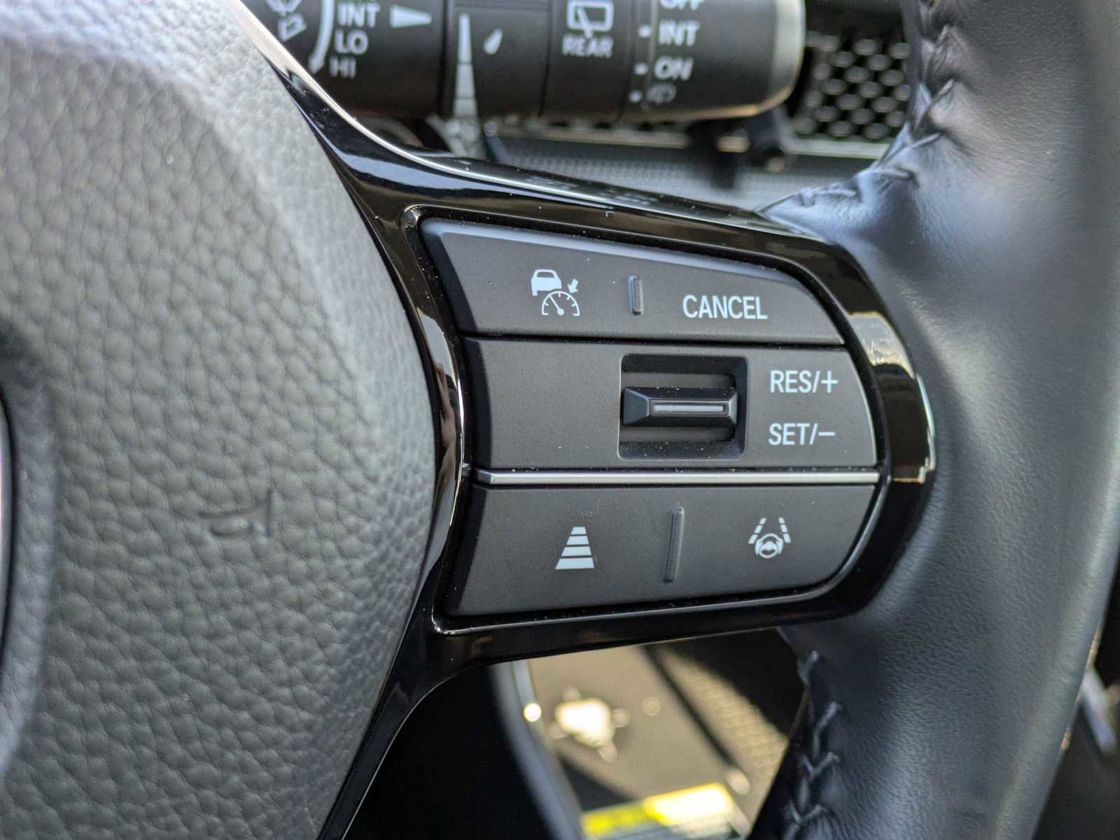 Used 2025 Honda CR-V EX-L image 25