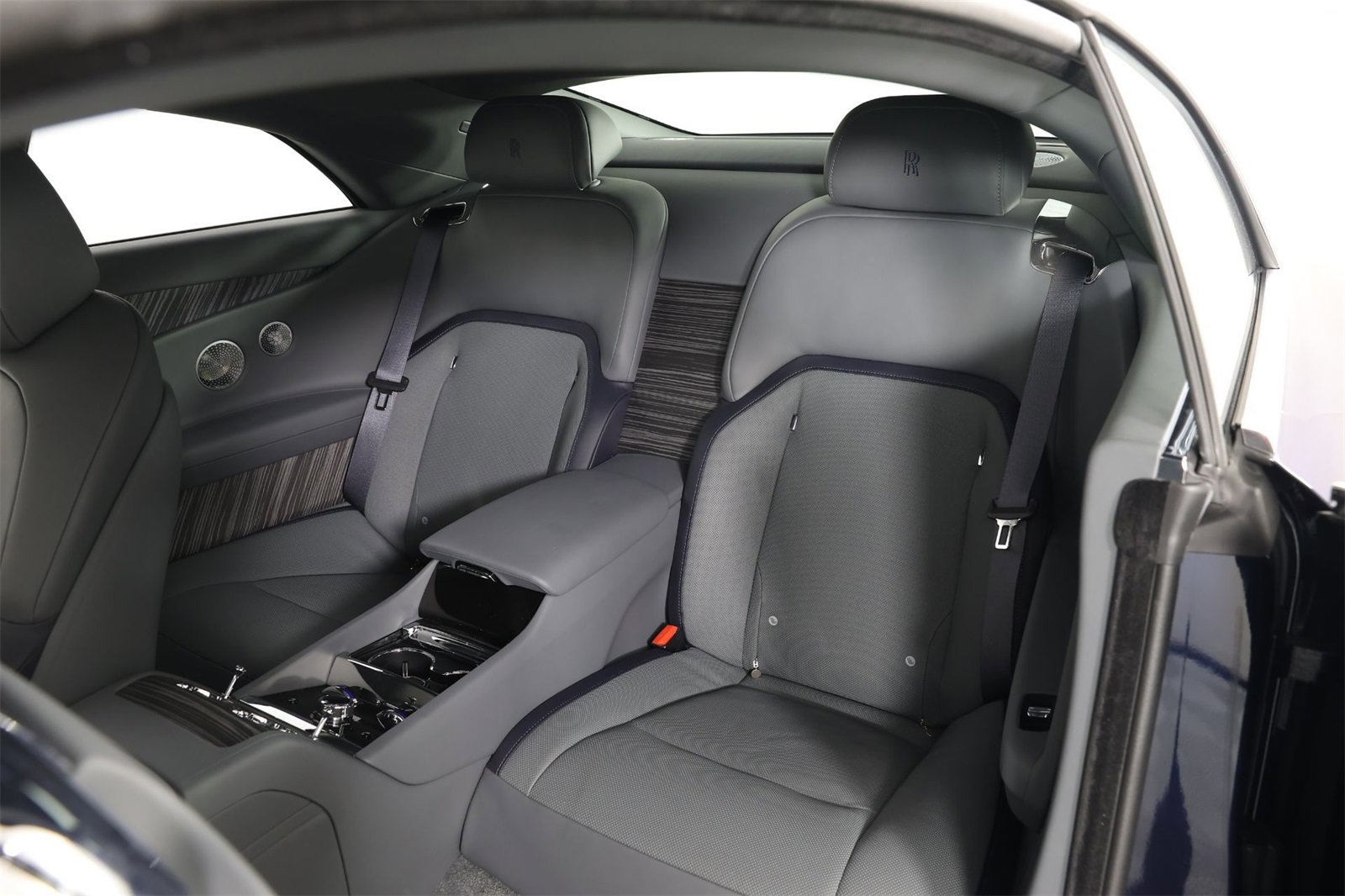 Used 2024 Rolls-Royce Spectre w/ Spectre Launch Package image 37