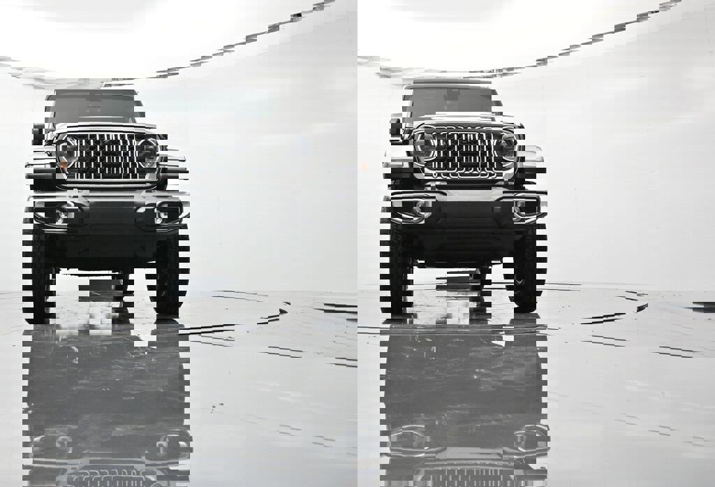 New 2025 Jeep Wrangler Unlimited Sahara w/ Technology Group image 41