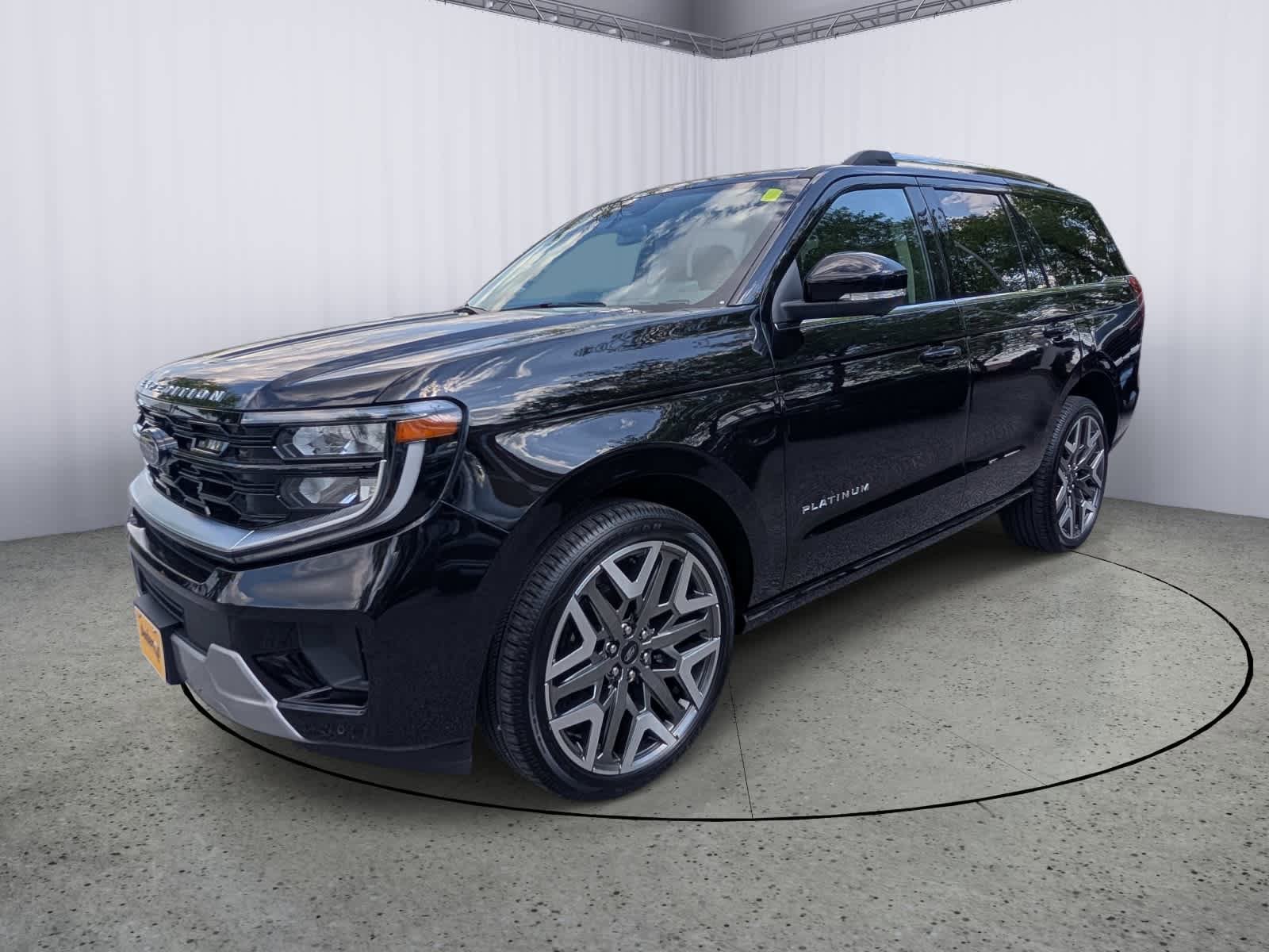 Used 2026 Ford Expedition Platinum w/ Platinum Ultimate Package AWD/4WD image 6