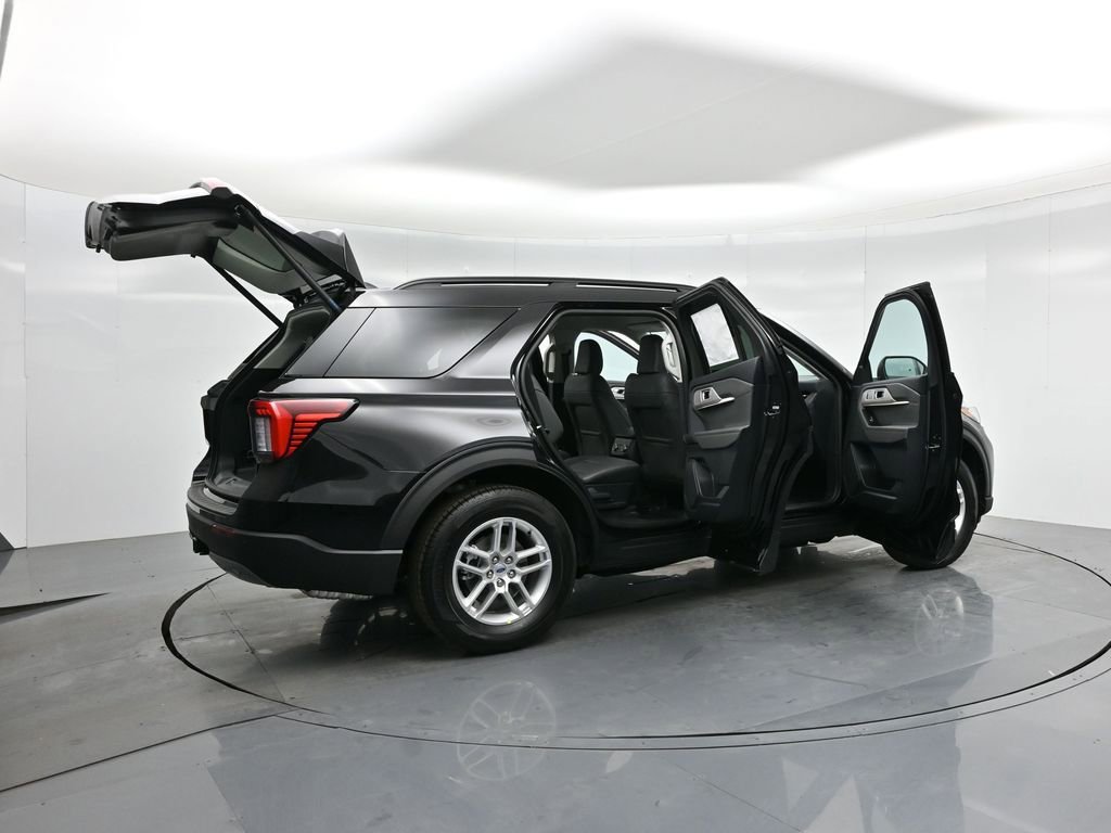 New 2025 Ford Explorer Active w/ Active Comfort Package image 4