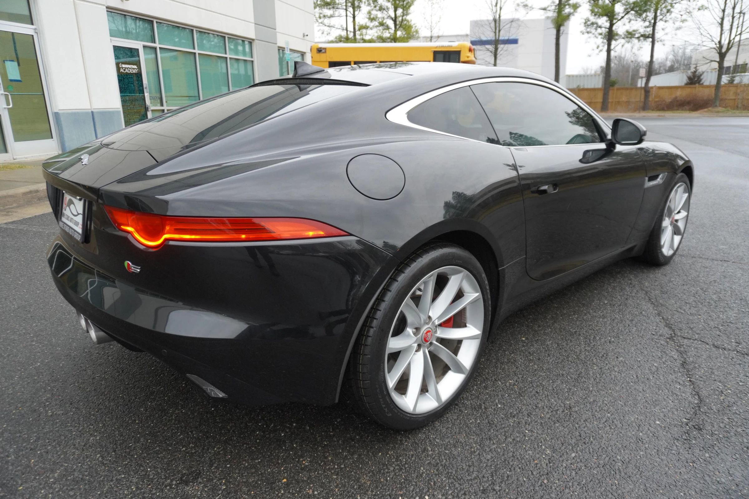 Used 2015 Jaguar F-TYPE S image 7