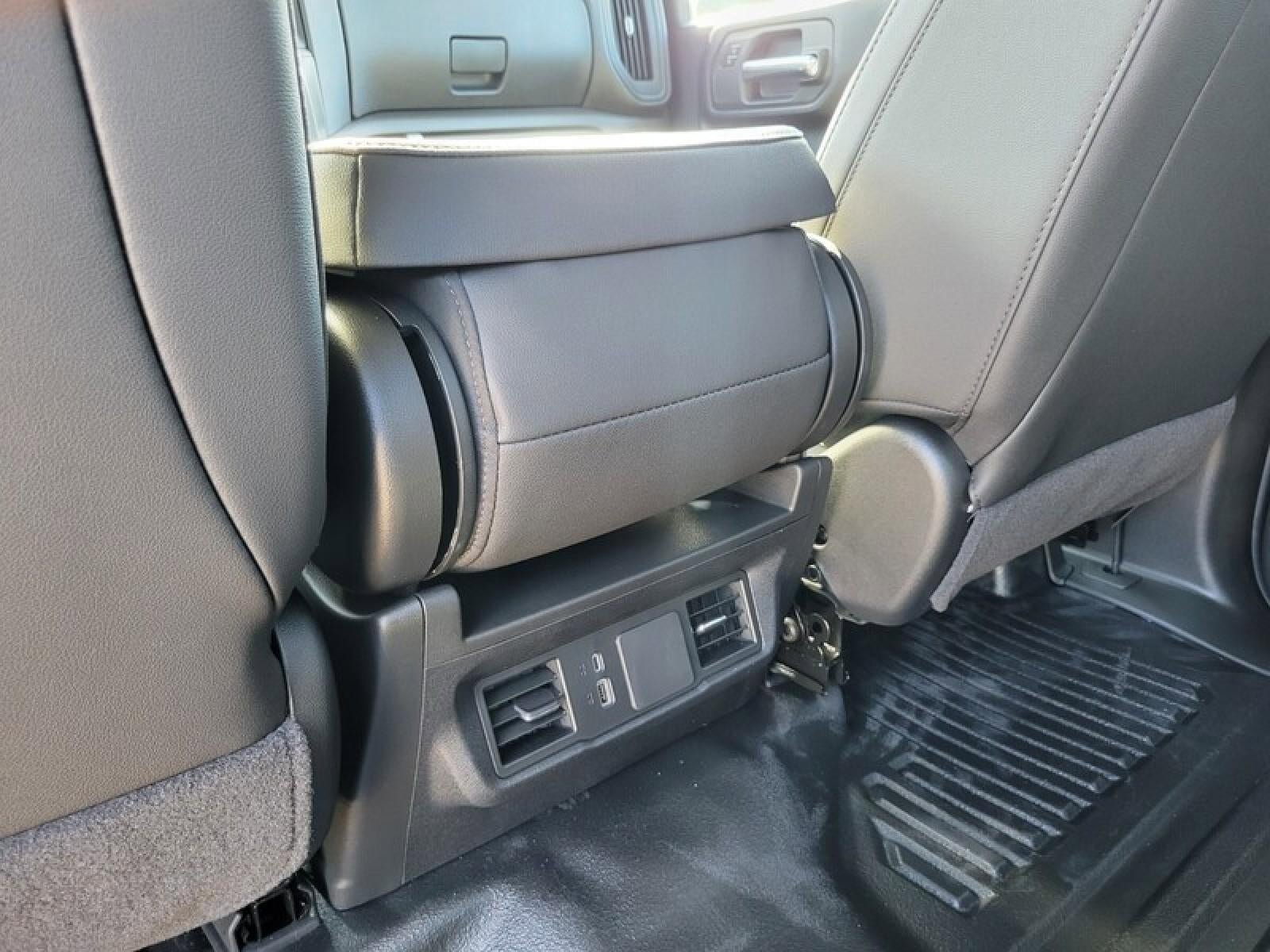 New 2026 GMC Sierra 2500 Pro w/ 1SA Pro Safety Plus Package AWD/4WD image 27
