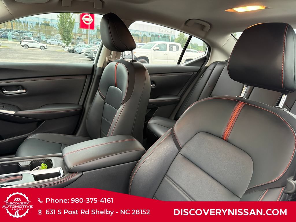 Certified 2025 Nissan Sentra SR w/ SR Premium Package FWD image 18