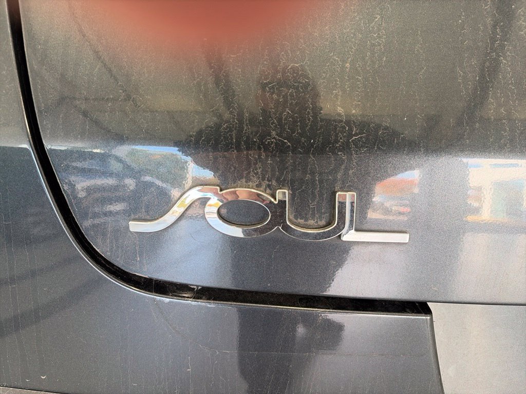 Used 2020 Kia Soul LX FWD image 3