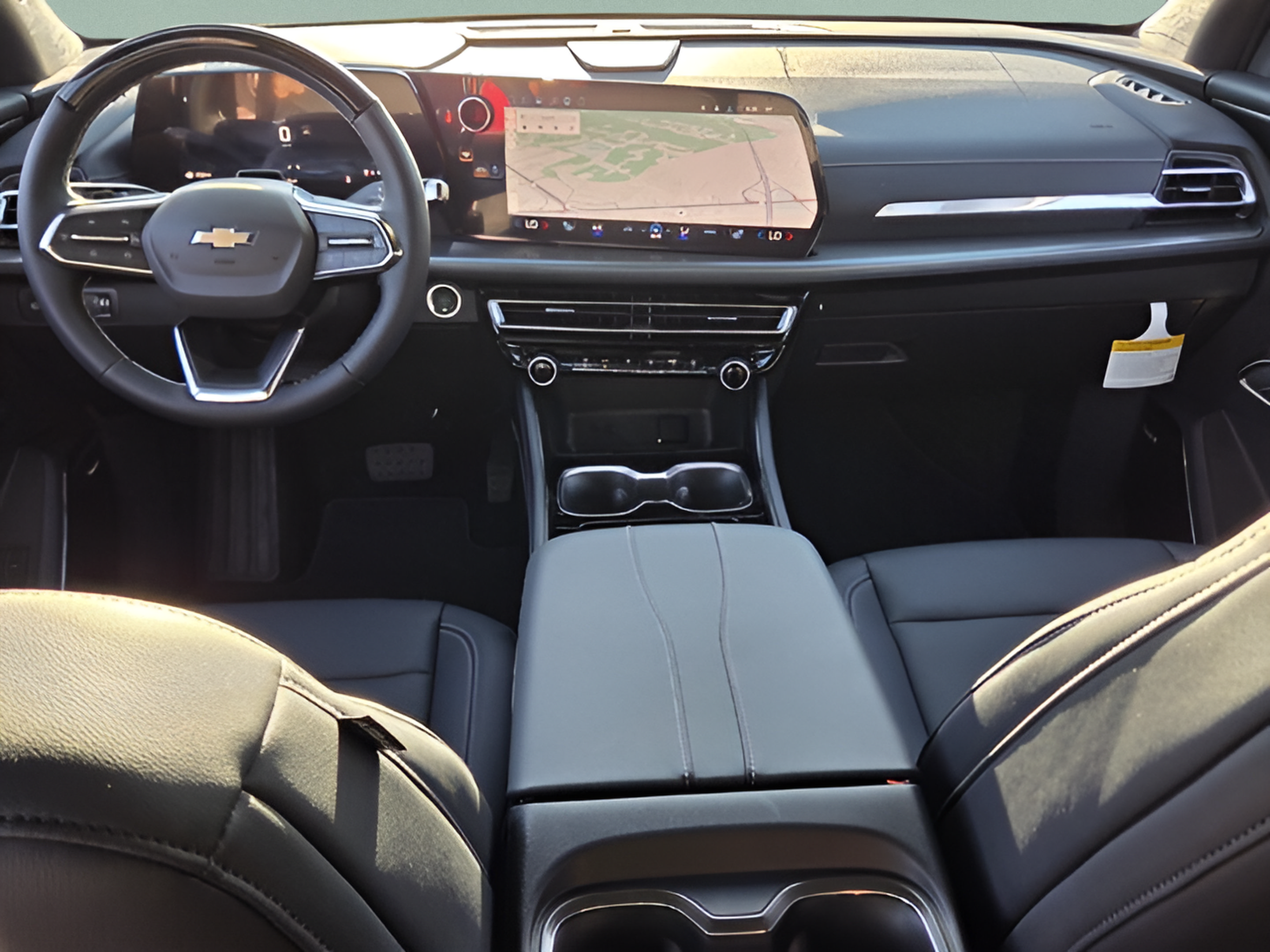 New 2027 Chevrolet Traverse LT w/ Enhanced Driving Package FWD image 13