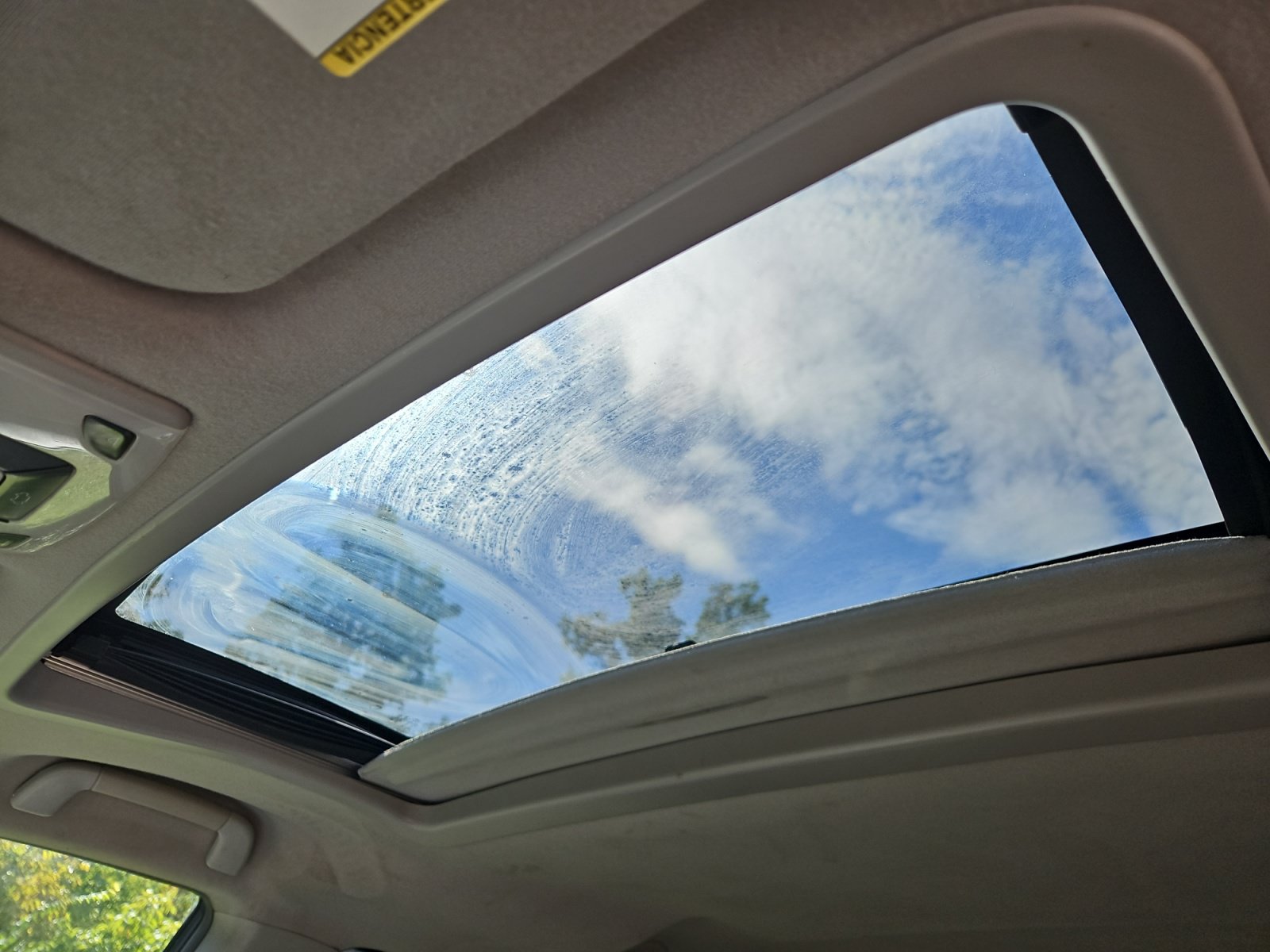 Used 2013 Toyota Sienna XLE FWD image 16