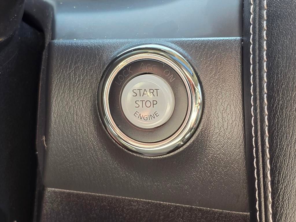 Used 2021 INFINITI QX80 Luxe image 19