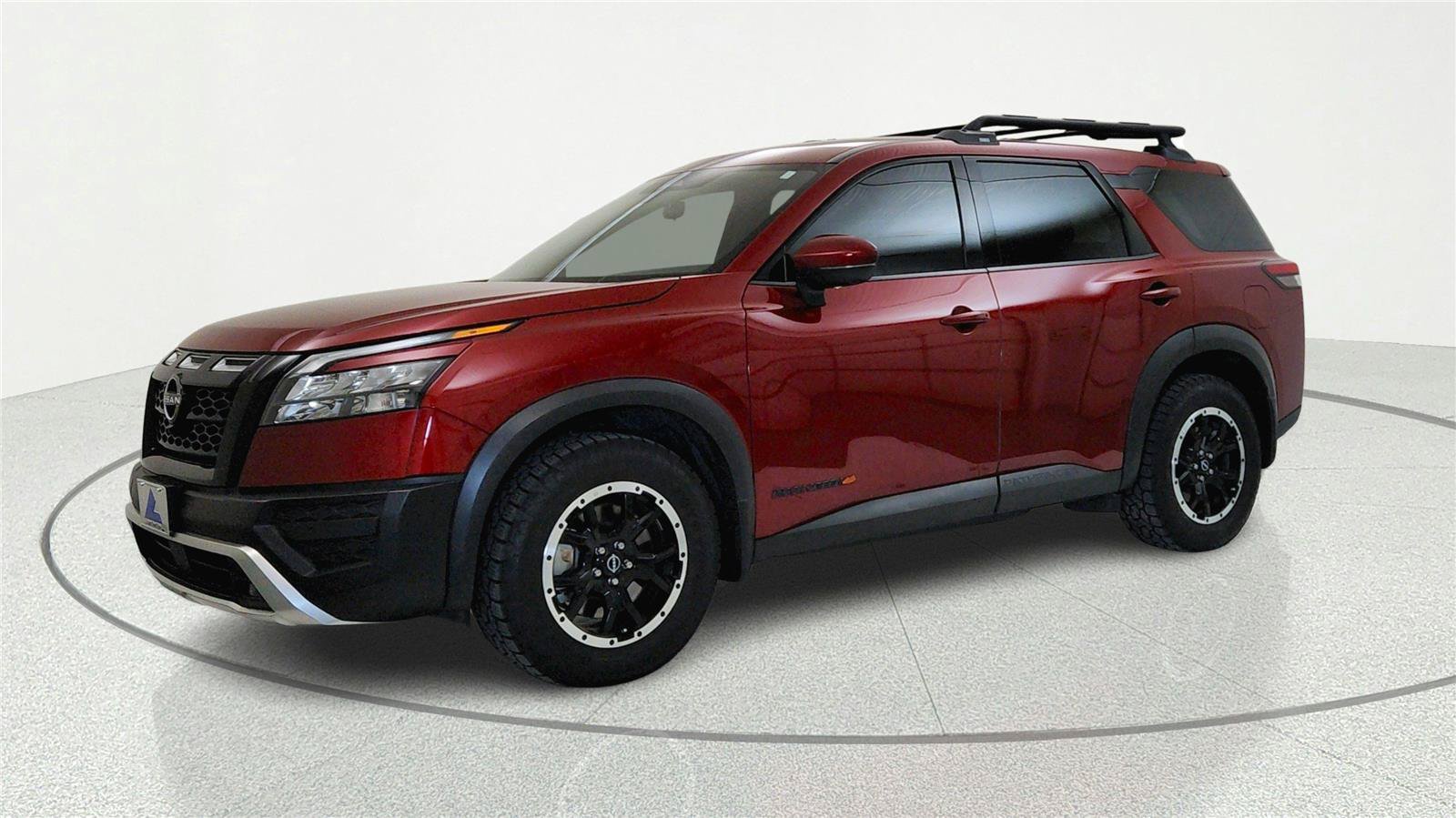 Used 2024 Nissan Pathfinder Rock Creek AWD/4WD image 2