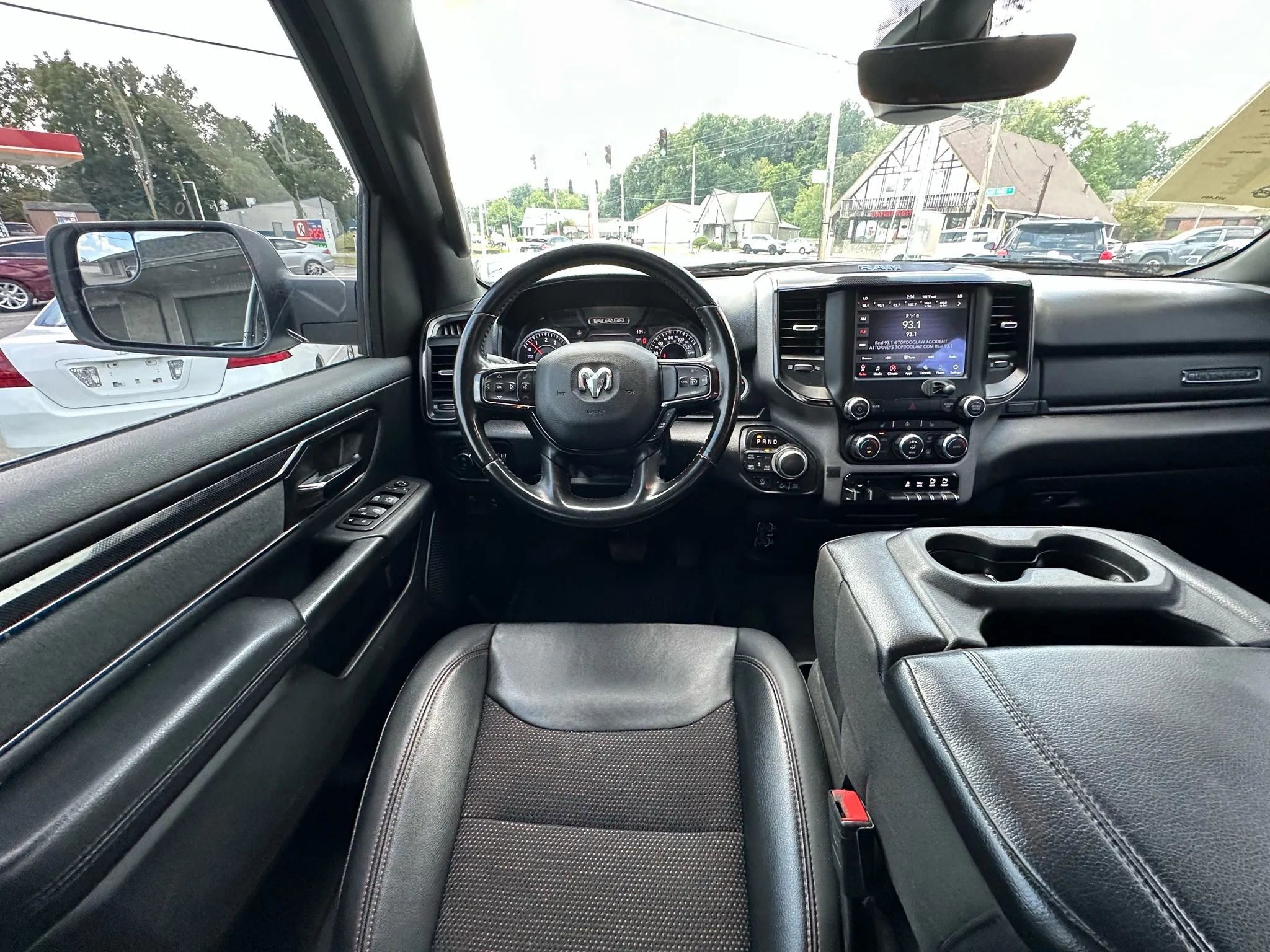 Used 2021 RAM 1500 Big Horn w/ Built-to-serve Edition image 18
