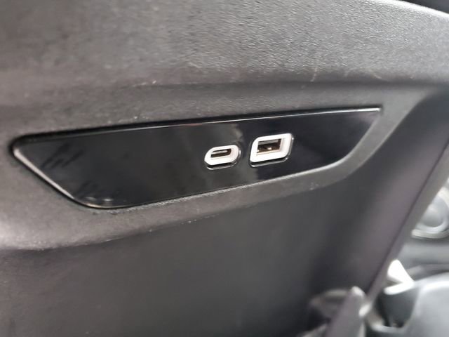 Certified 2024 Chrysler Pacifica Touring-L image 24