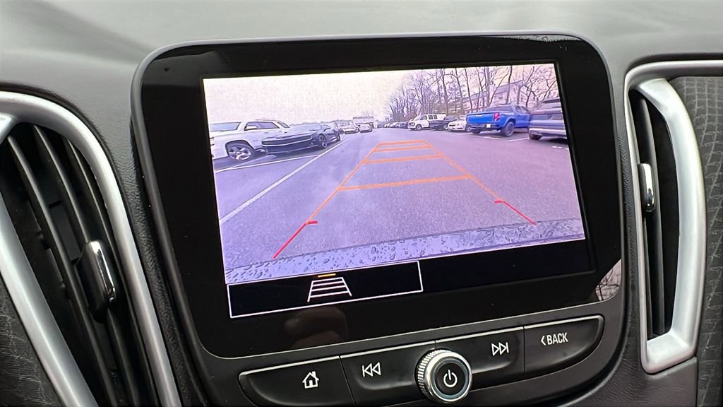 Used 2023 Chevrolet Malibu LT image 27