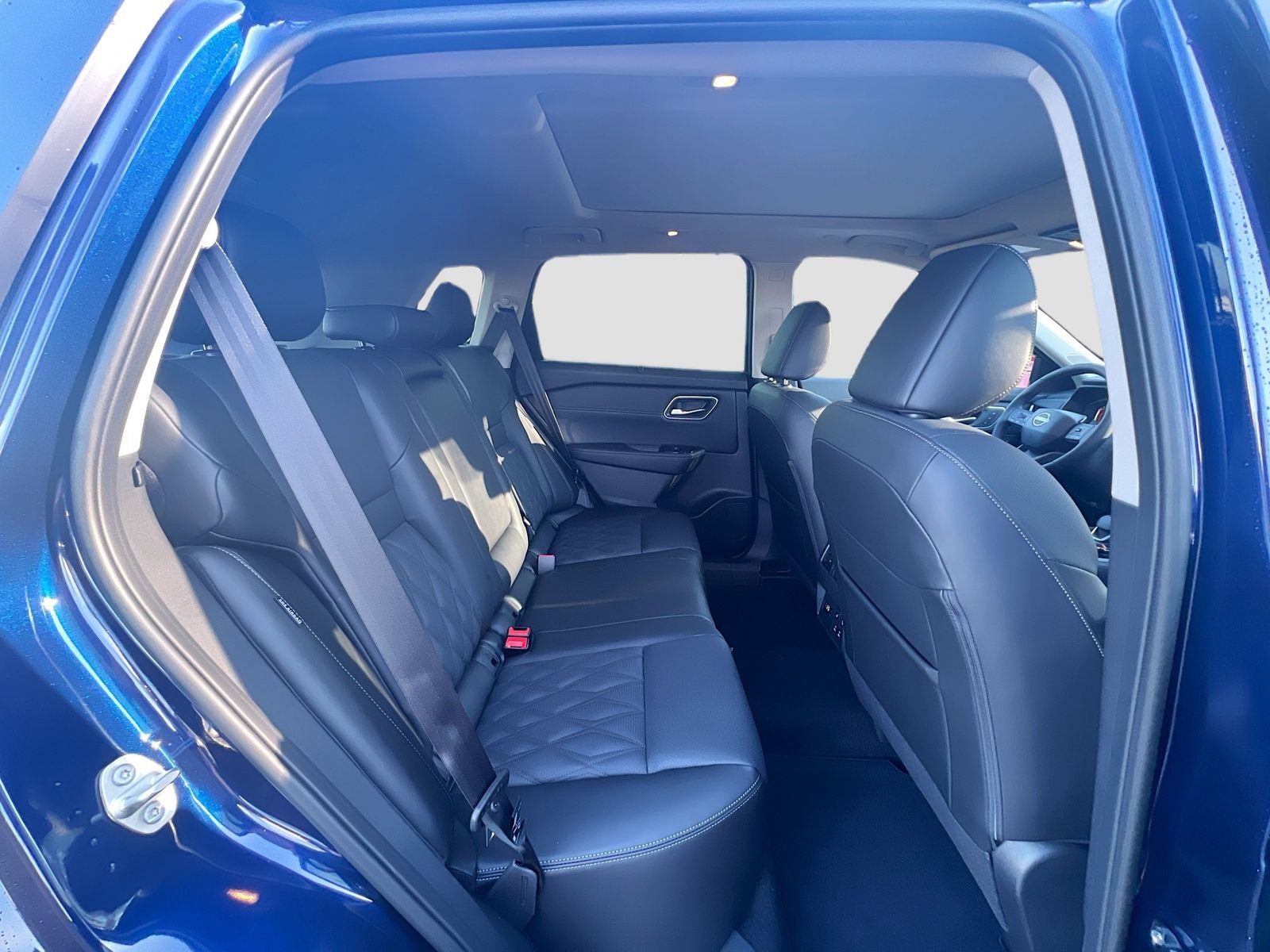 New 2026 Nissan Rogue Platinum w/ Platinum Premium Package image 30