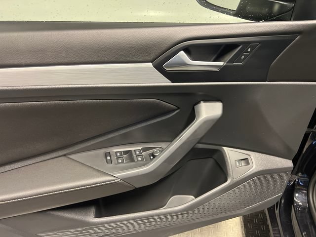 Used 2025 Volkswagen Jetta S FWD image 7
