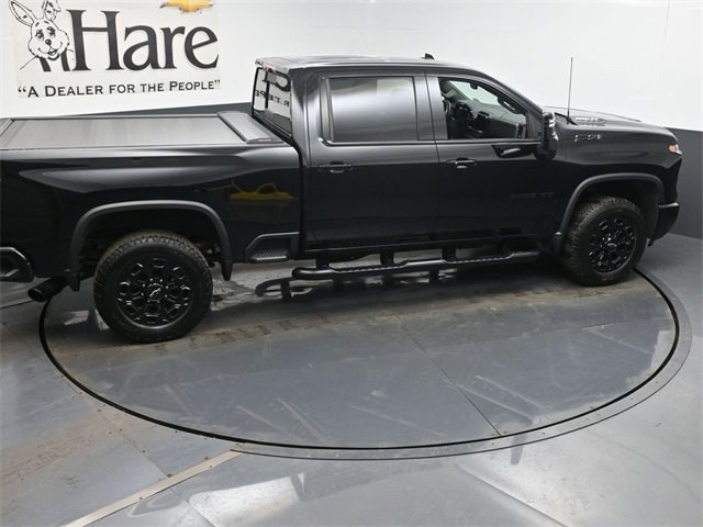 Used 2024 Chevrolet Silverado 2500 LTZ w/ LTZ Plus Package image 38