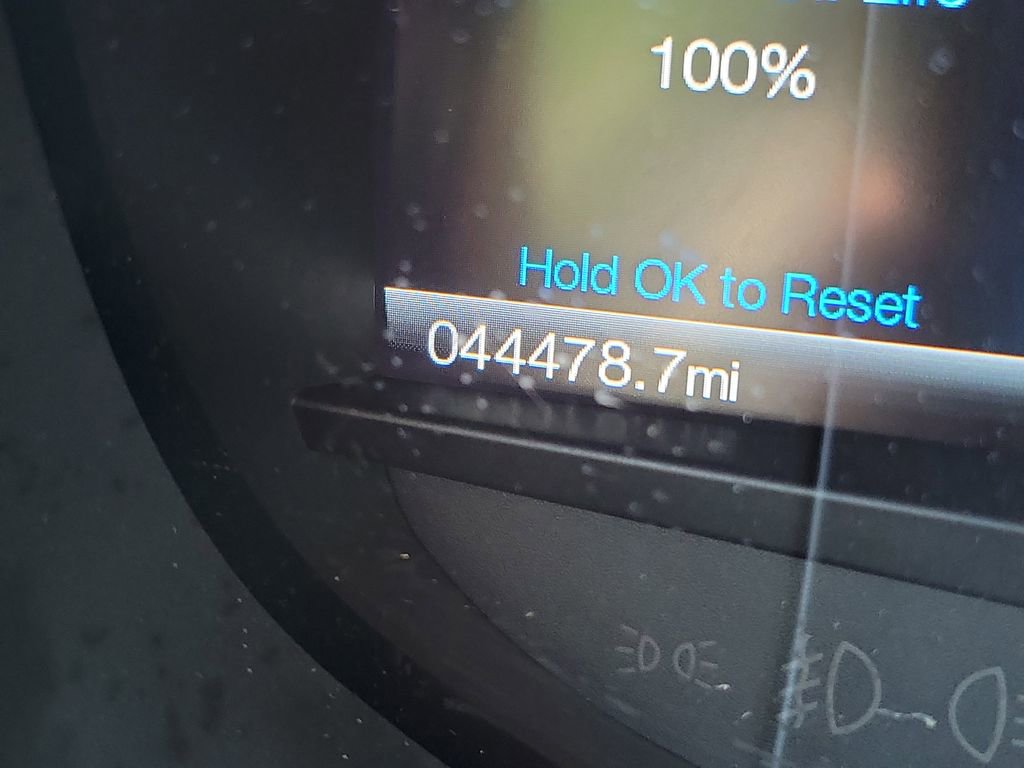 Used 2017 Ford Edge Titanium w/ Equipment Group 302A image 28