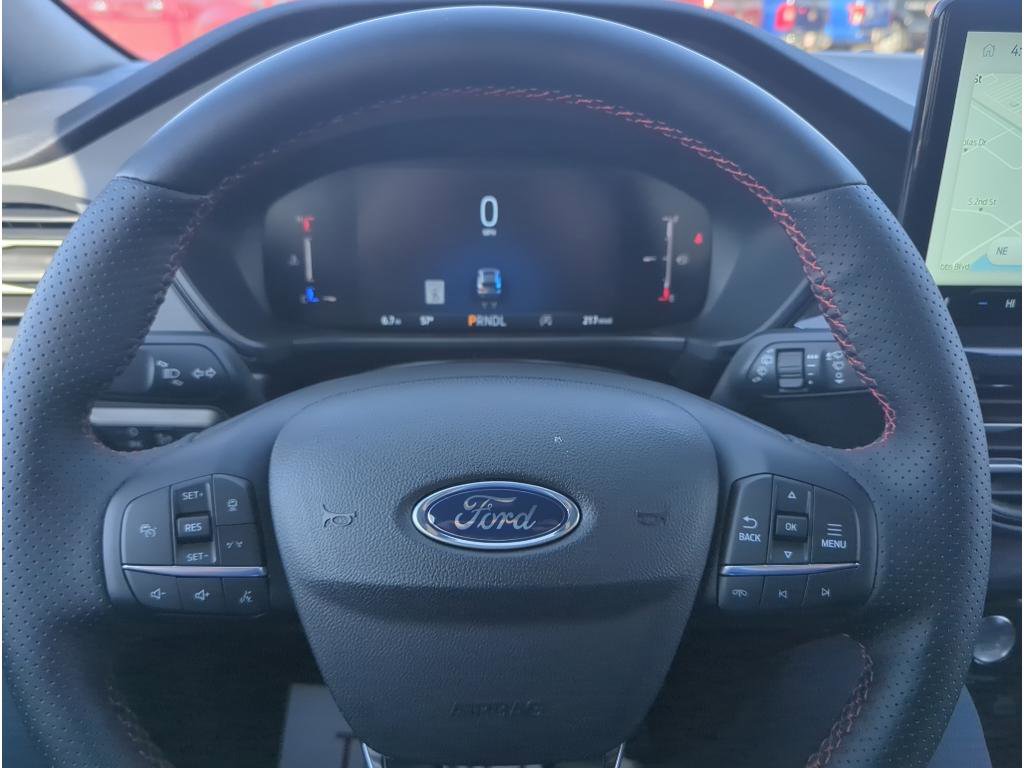 New 2025 Ford Escape ST-Line w/ Tech Pack #1 image 12