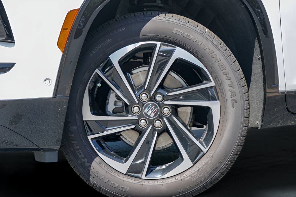 New 2026 Buick Enclave Sport Touring w/ Super Cruise Package FWD image 2