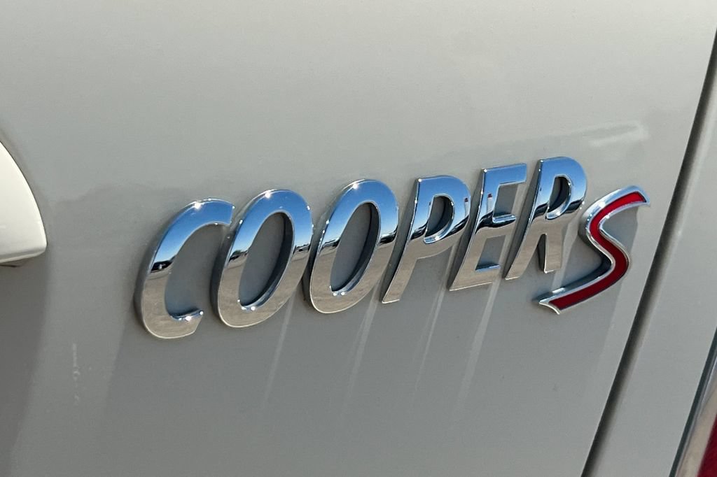 Used 2015 MINI Cooper Roadster S FWD image 27