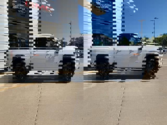 New 2026 GMC Sierra 2500 AT4 w/ AT4 Premium Plus Package image 3