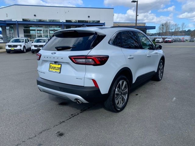 Used 2025 Ford Escape Platinum AWD/4WD image 7