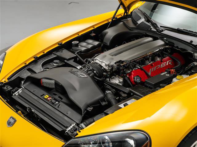 Used 2005 Dodge Viper SRT-10 image 24