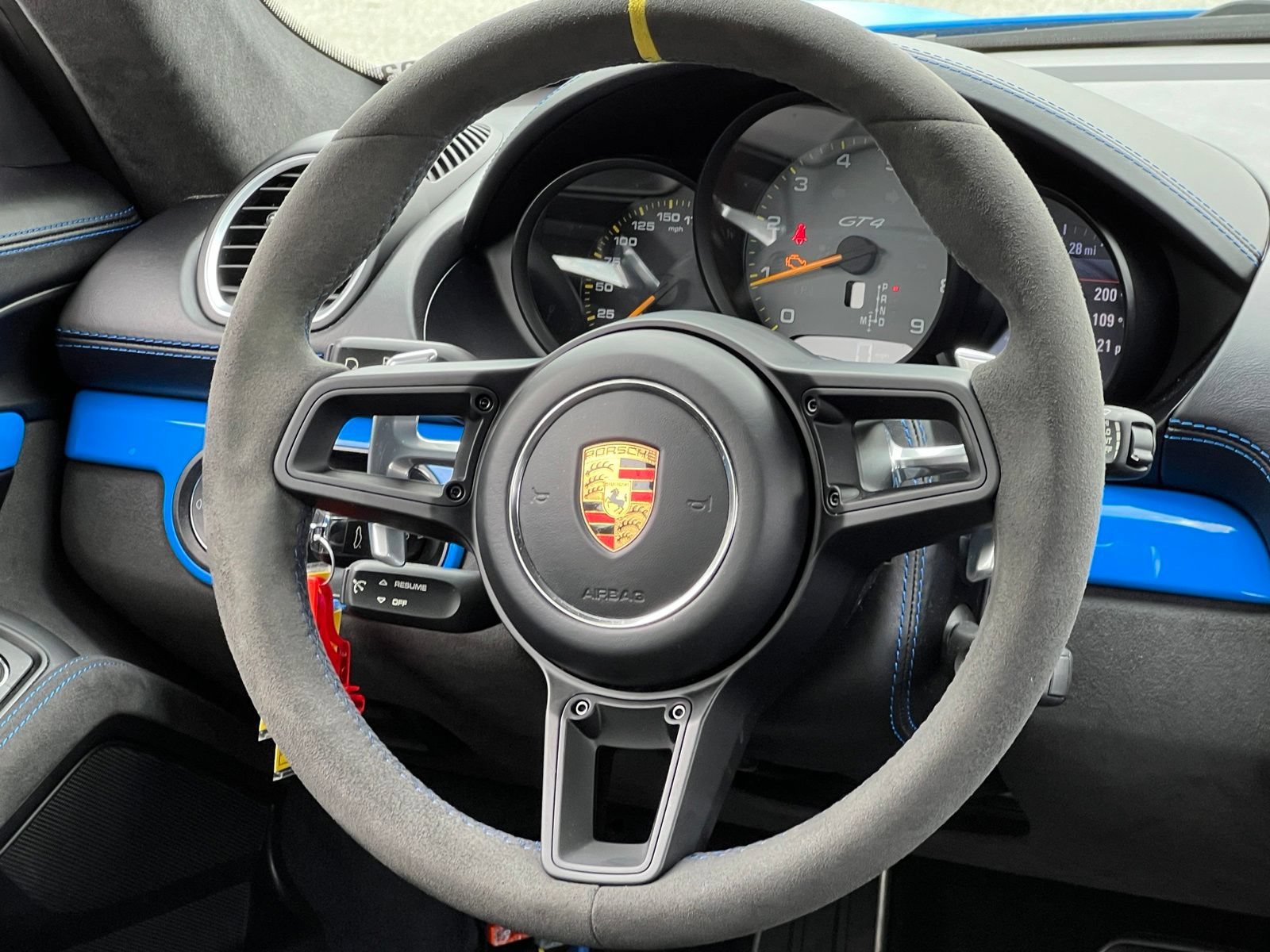 Used 2023 Porsche 718 Cayman GT4 RWD image 23