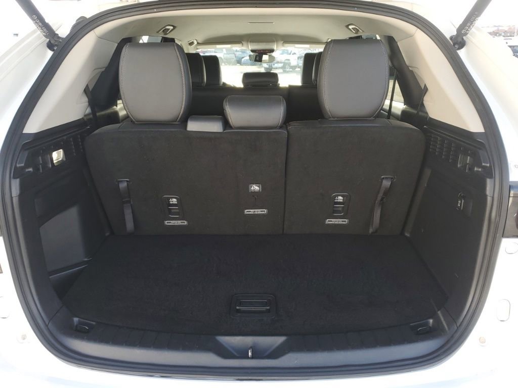 Used 2024 MAZDA CX-90 3.3 Turbo w/ Select Package image 29