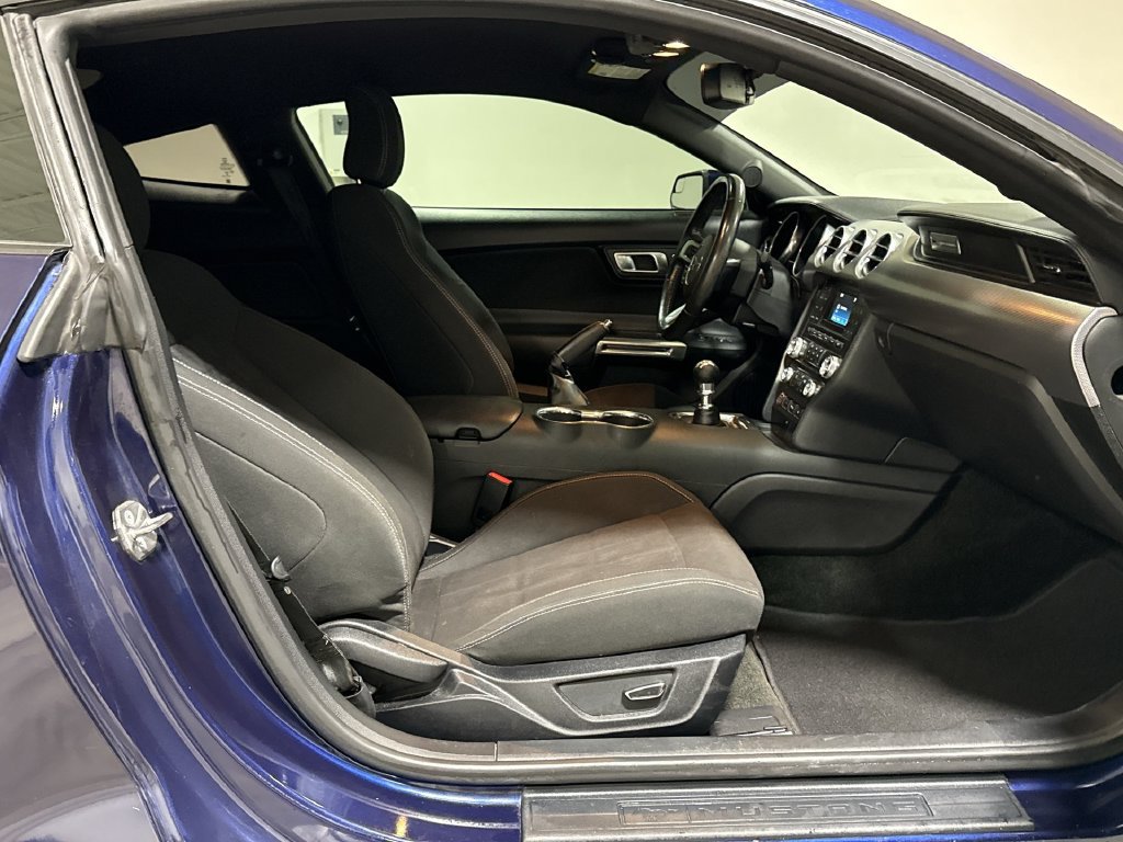 Used 2018 Ford Mustang GT RWD image 21