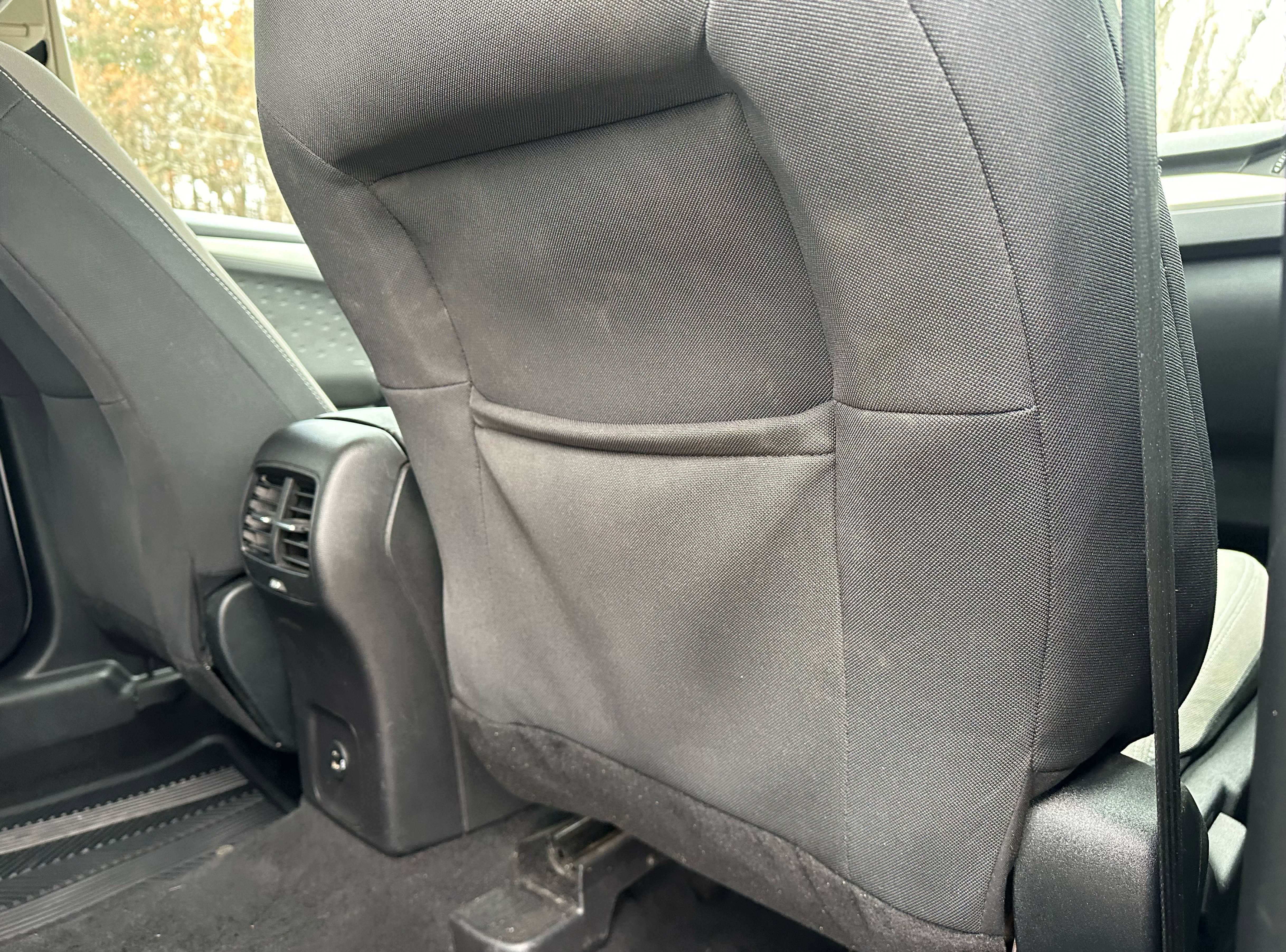 Used 2020 Ford Escape SE image 31