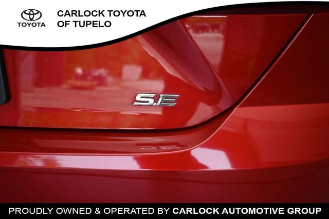 Used 2025 Toyota Camry SE w/ Convenience Package FWD image 33