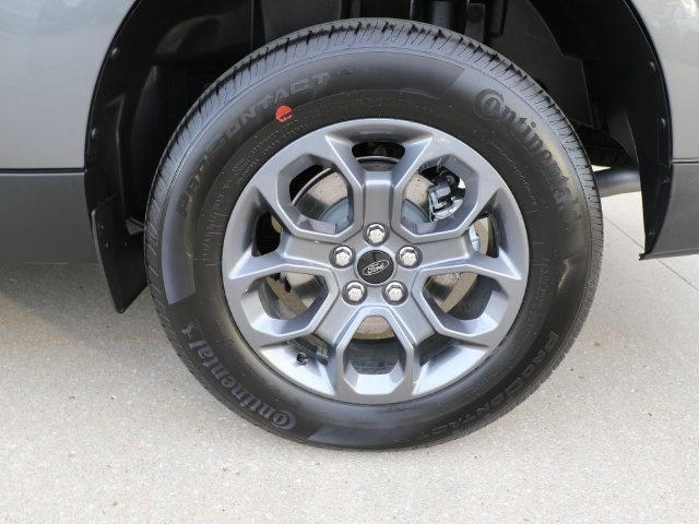 New 2026 Ford Maverick XLT w/ Equipment Group 301A AWD/4WD image 8