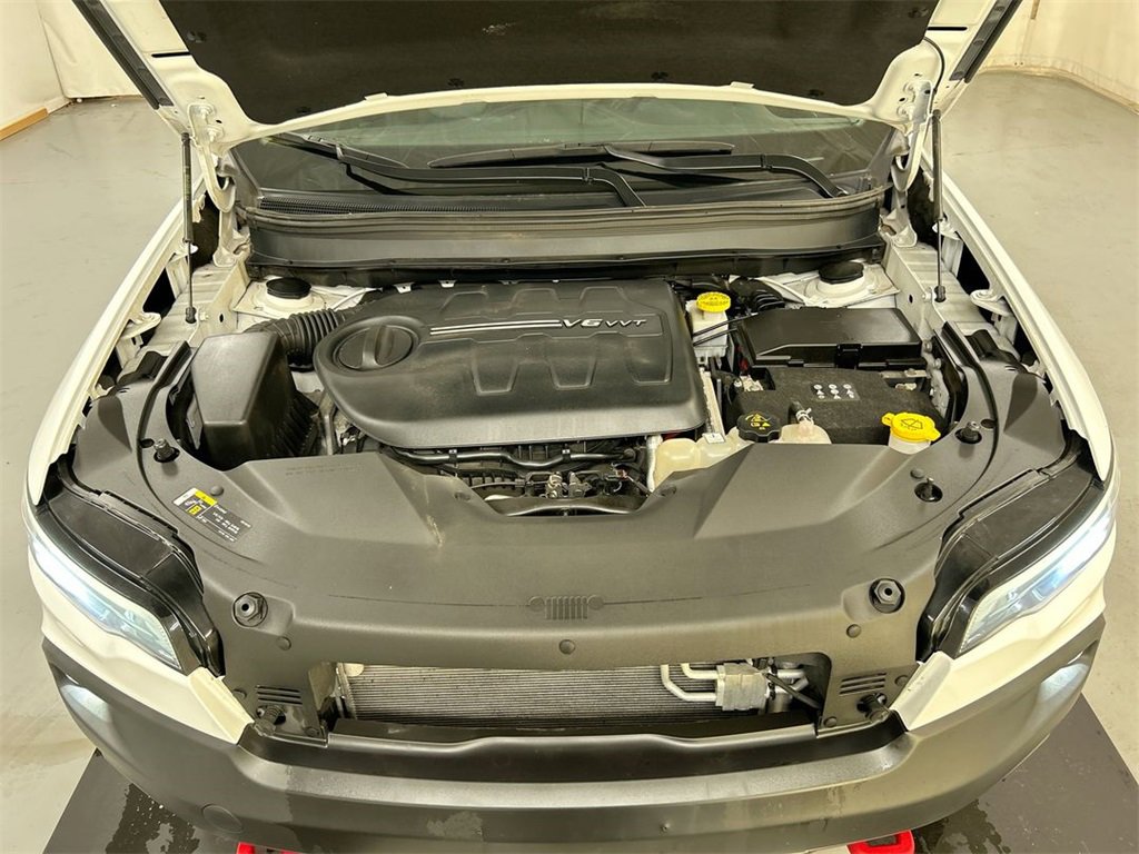 Certified 2022 Jeep Cherokee Trailhawk image 23