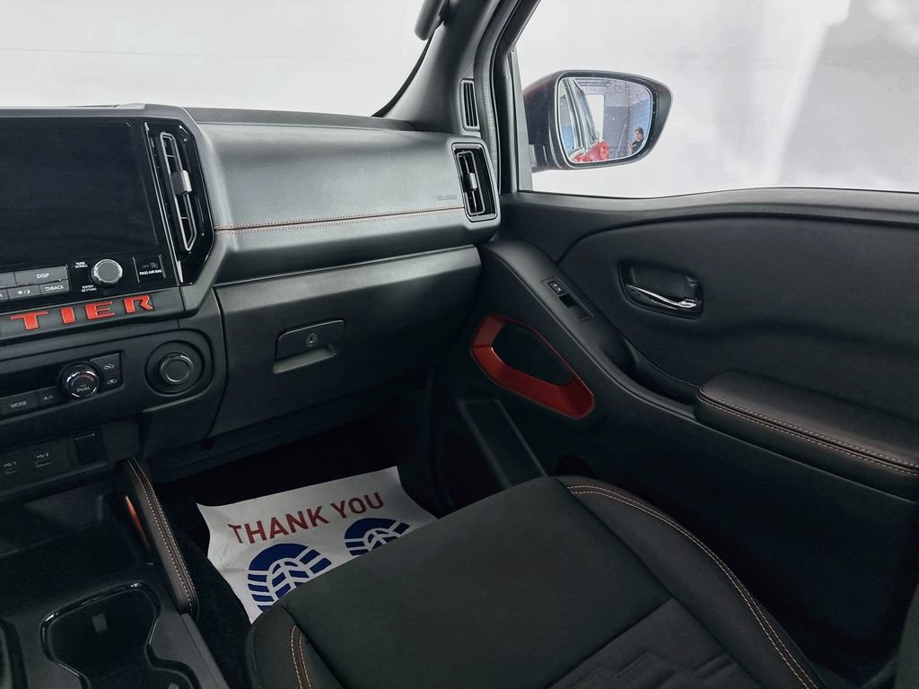 Certified 2025 Nissan Frontier PRO-4X w/ Interior Protection Package AWD/4WD image 30