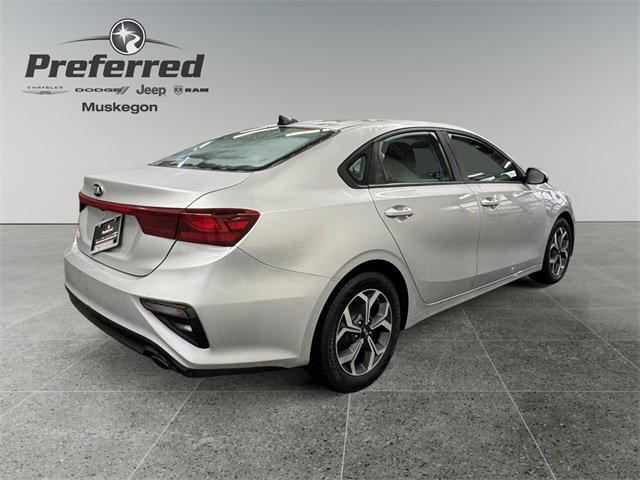 Used 2020 Kia Forte LXS image 17
