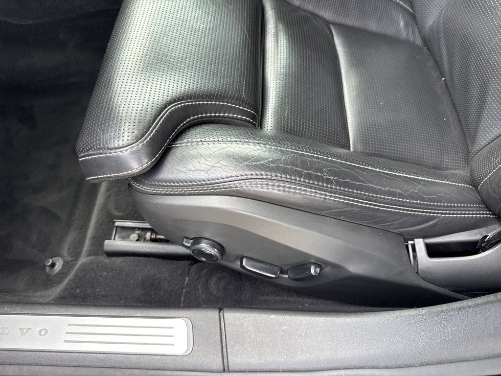 Used 2018 Volvo S90 T6 Inscription w/ Convenience Package AWD/4WD image 48