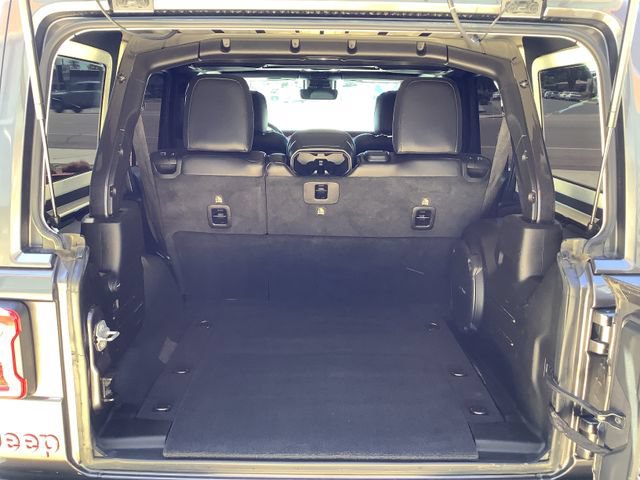Used 2021 Jeep Wrangler Unlimited Rubicon AWD/4WD image 31