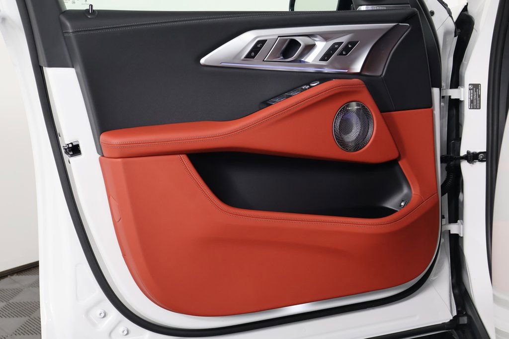 New 2026 BMW XM Label Red image 7