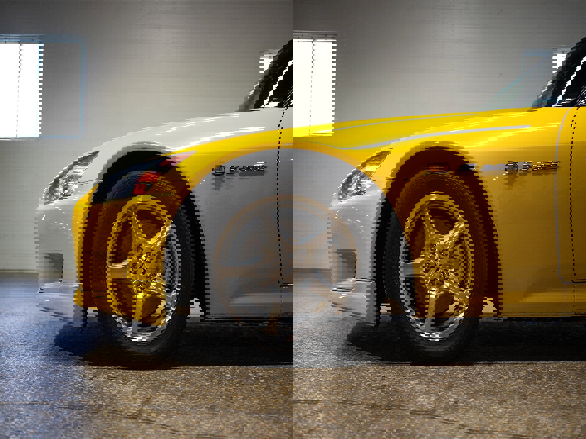 Used 2003 Honda S2000 image 19