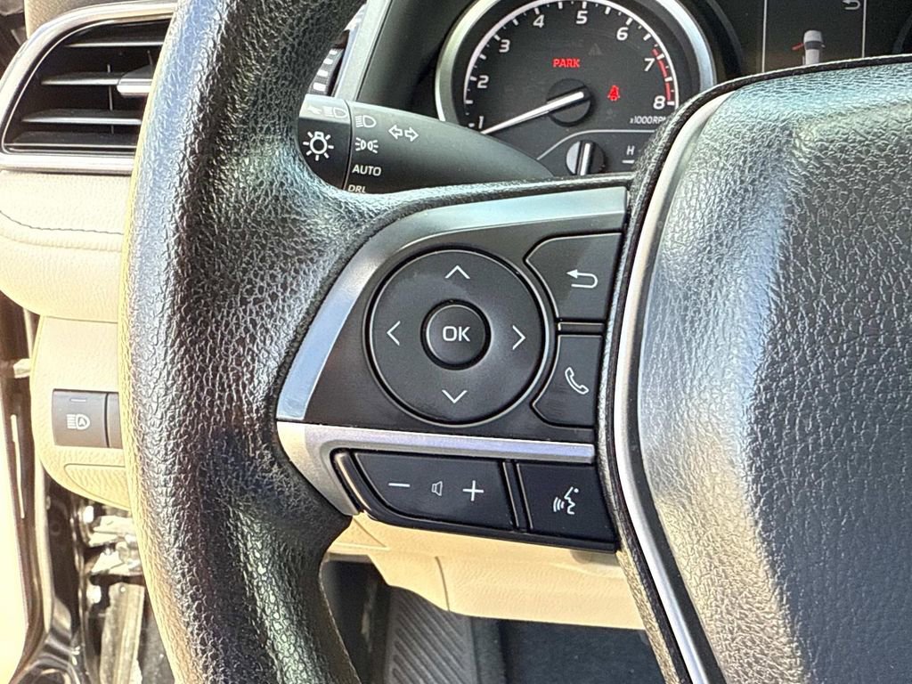 Used 2024 Toyota Camry LE image 28